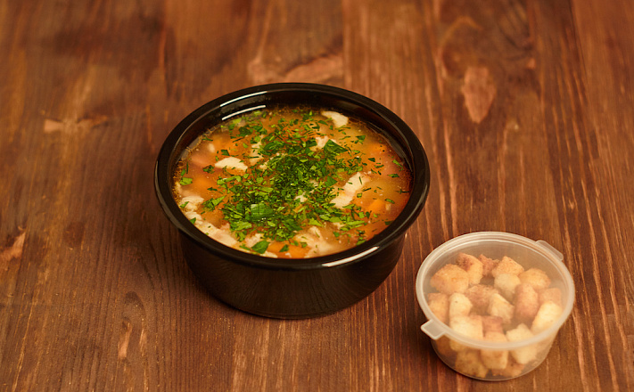 Супы для обеда : Суп гороховый с копченостями
