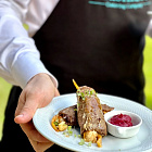 Как правильно подобрать блюда для свадебного банкета?