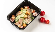 Салат Цезарь с куриной грудкой