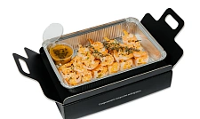 Тигровые креветки на шпажке, приготовленные на гриле