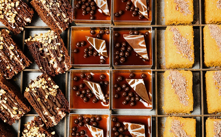 Десерты : Сет десертов «Незнакомка» за 3 390  руб.