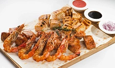 Ассорти шашлыков "Море" с доставкой на ваше мероприятие (превью)