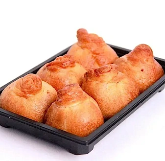 Пирожки с яблоком из дрожжевого теста