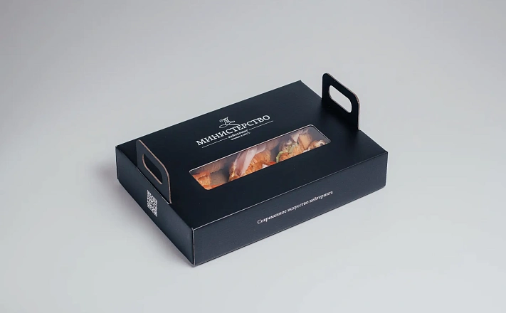 Трио круассанов «Анри Матисс» с доставкой на ваше мероприятие