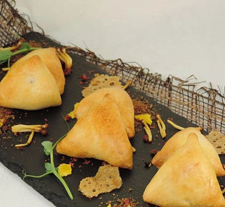 Пирожки с грибами из дрожжевого теста