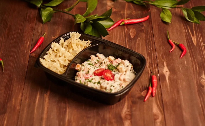  : Фарфалле с куриным филе под сливочным соусом