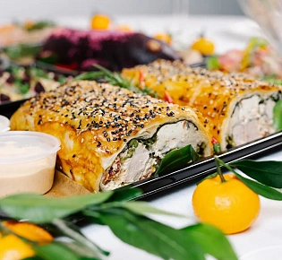 Набор холодных закусок для домашнего банкета