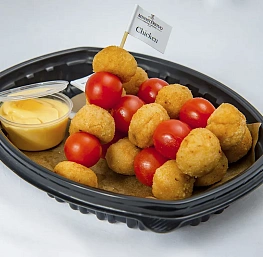 Куриные мячики с томатами черри с сырным соусом