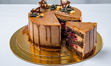 Шоколадный торт "Пьяная вишня" с доставкой на ваше мероприятие (превью)