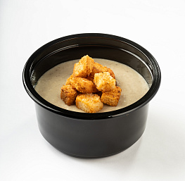 Грибной крем-суп с пшеничными сухариками