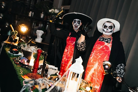 Анимационная станция Кровавый Тар-тар кейтеринг на Halloween