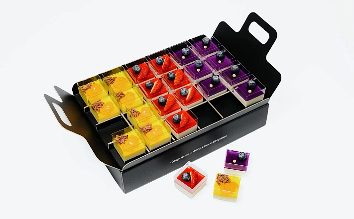 Десерты : Сет десертов «Венеция» за 5 390  руб.