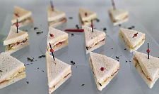  : Мини-сэндвич с куриной грудкой за 156  руб. (превью)