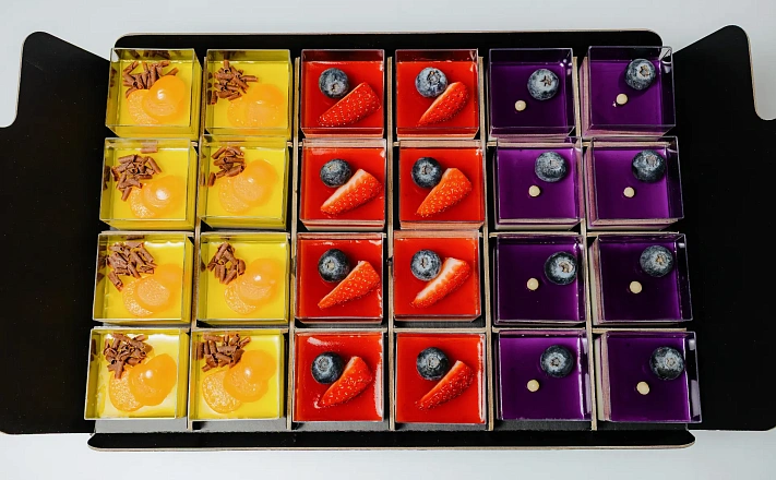 Сет десертов «Венеция» с доставкой на ваше мероприятие