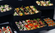 Готовые наборы : Фуршетный сет «Первый снег» за 20 690  руб. (превью)