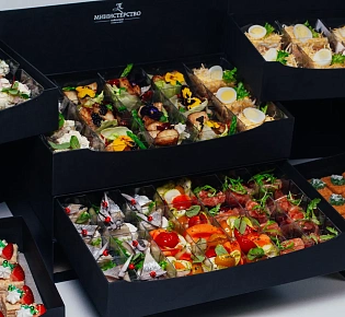 Фуршетный сет «Первый снег»