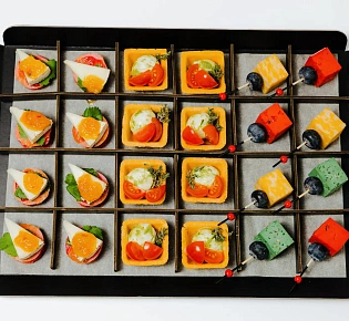 Набор для фуршета с сырными мини закусками