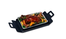 Томлёная утка с яблоками, черникой и сосновым вареньем