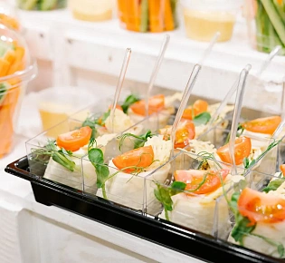 Фуршетный сет с мини-бургерами на 15 персон