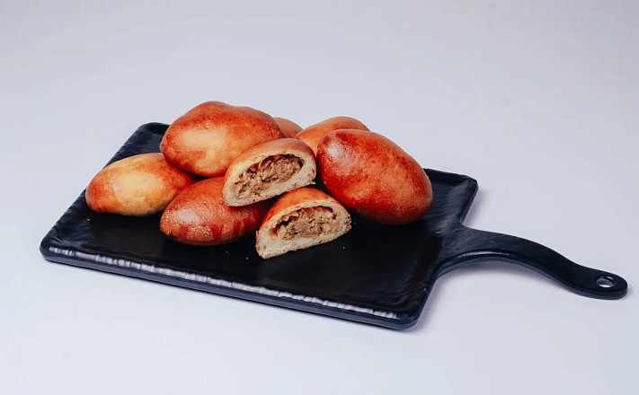 Пирожки с капустой из дрожжевого теста с доставкой на ваше мероприятие