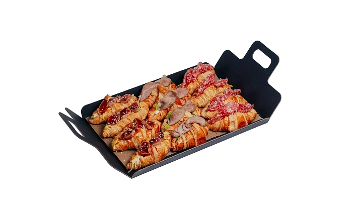 Бургеры и сэндвичи для фуршета : Трио круассанов «Импрессионизм»