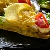 Римская мини-брускетта с цыпленком и соусом цезарь