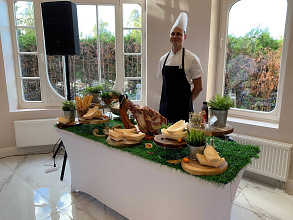 Food станции на свадьбу для 140 персон