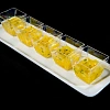 Тартар из ананаса с чили перцем и свежим кориандром