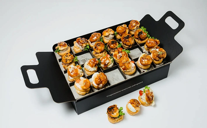 Фуршетное ассорти мини - профитролей с доставкой на ваше мероприятие