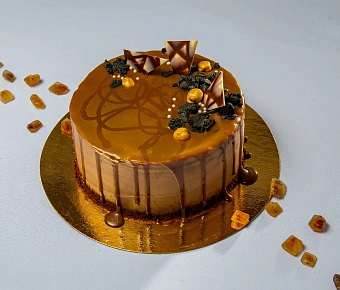 Шоколадный торт "Пьяная вишня"
